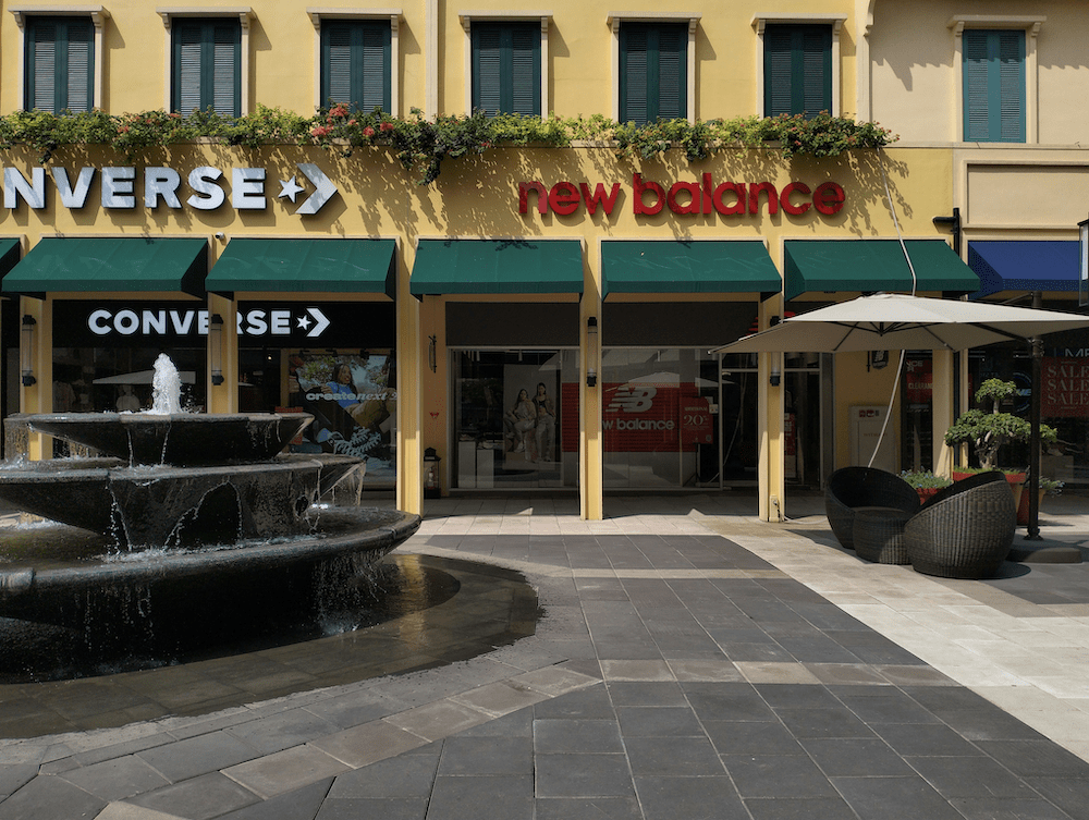 outlet store